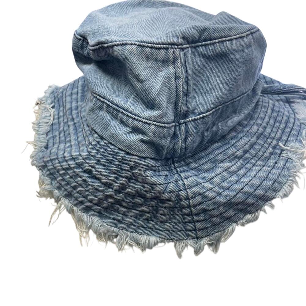 Denim bucket hat with adjustable